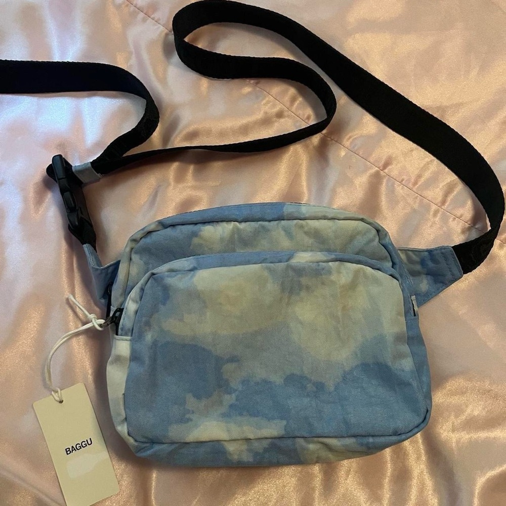 Baggu Clouds Fanny Pack